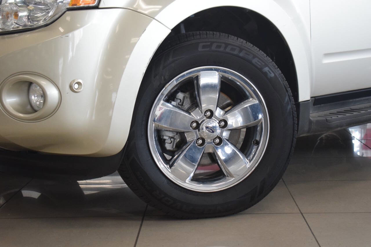 Used 2010 Ford Escape Limited AWD/4WD image 14