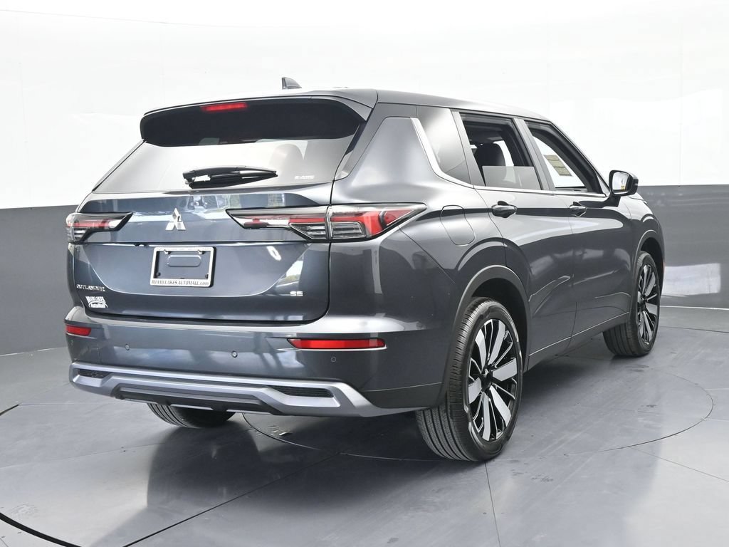 New 2026 Mitsubishi Outlander SE AWD/4WD image 5