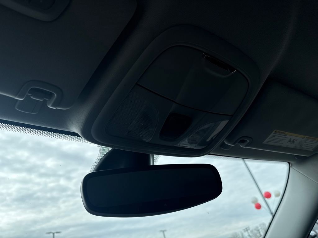 Used 2019 Jeep Cherokee Latitude Plus image 27