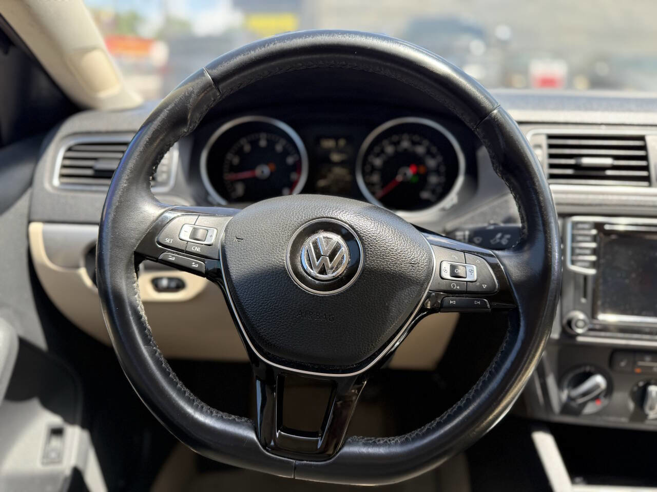 Used 2016 Volkswagen Jetta SE image 15