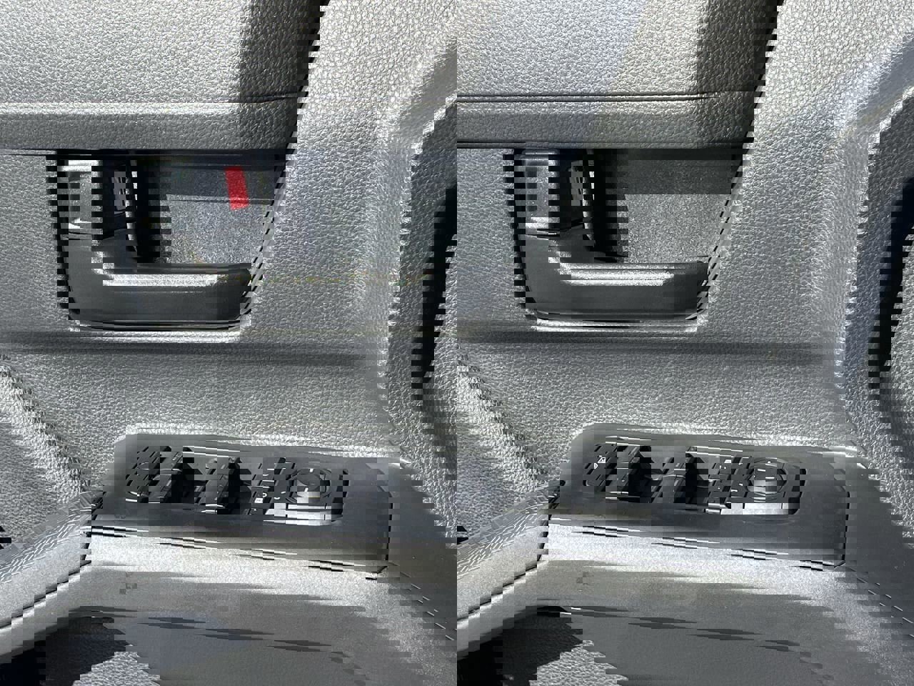 New 2025 Toyota Tacoma SR5 image 17