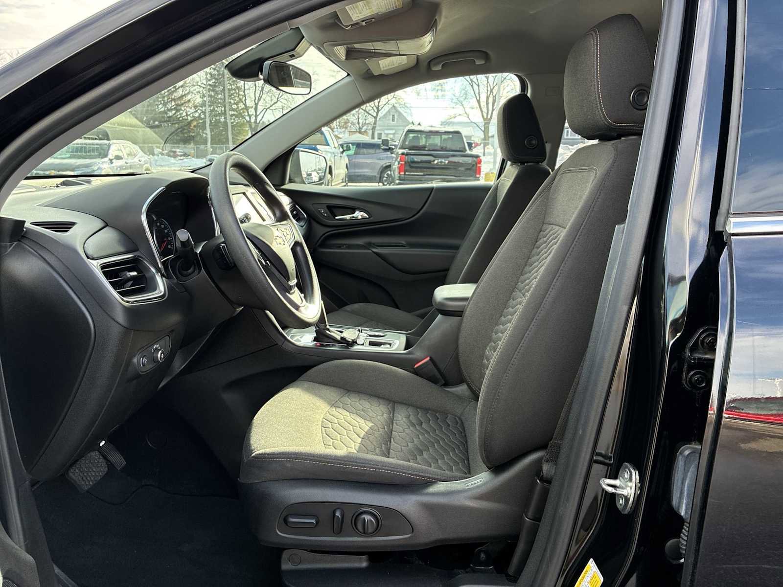 Certified 2020 Chevrolet Equinox LT image 18