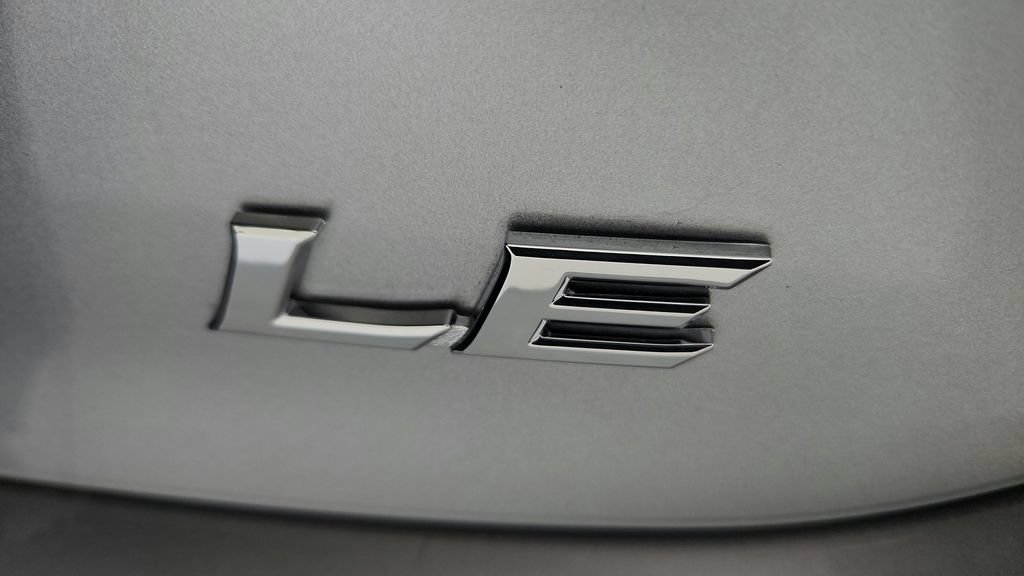 Used 2025 Toyota Camry LE AWD/4WD image 14
