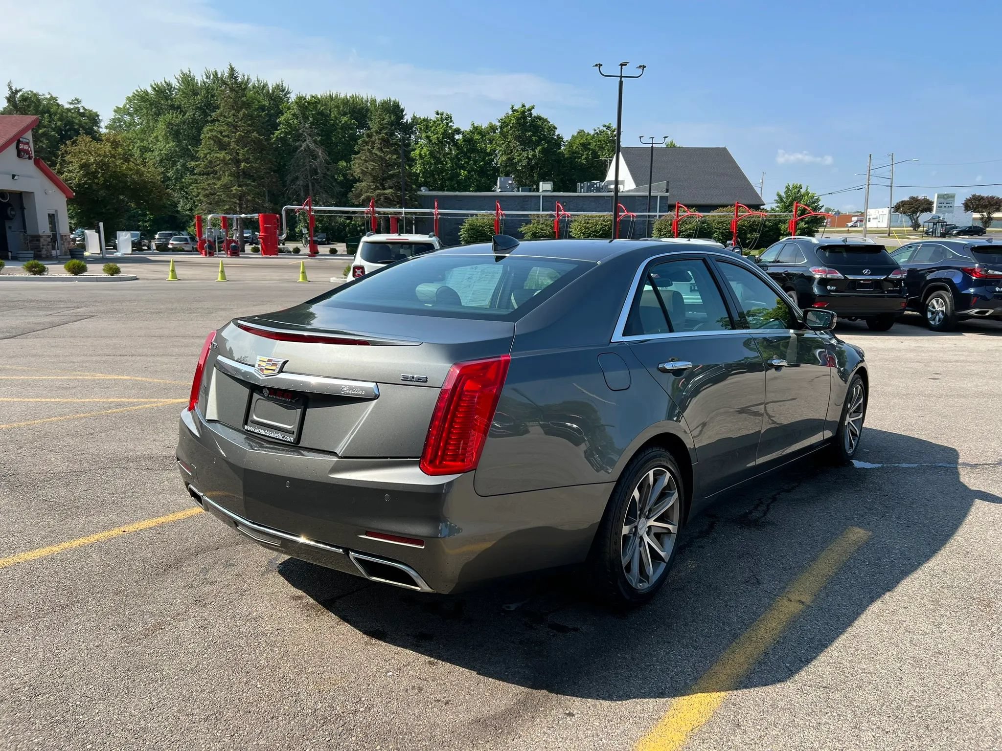 Used 2016 Cadillac CTS Luxury RWD image 5