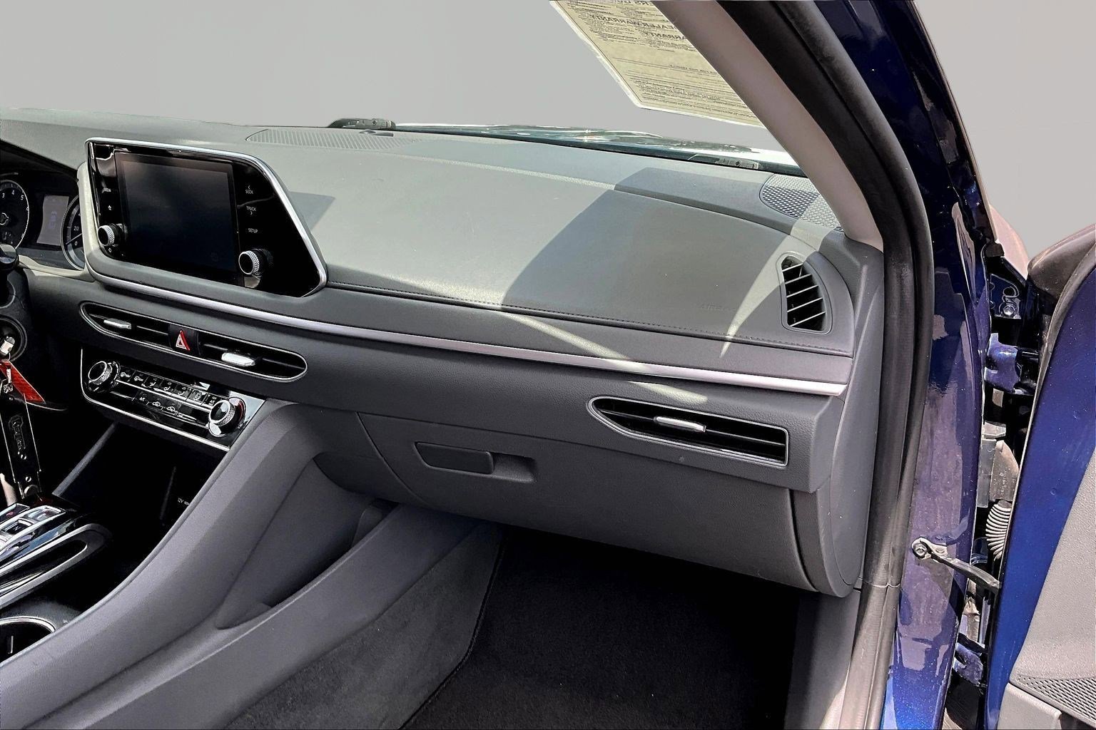 Used 2021 Hyundai Sonata SE FWD image 25