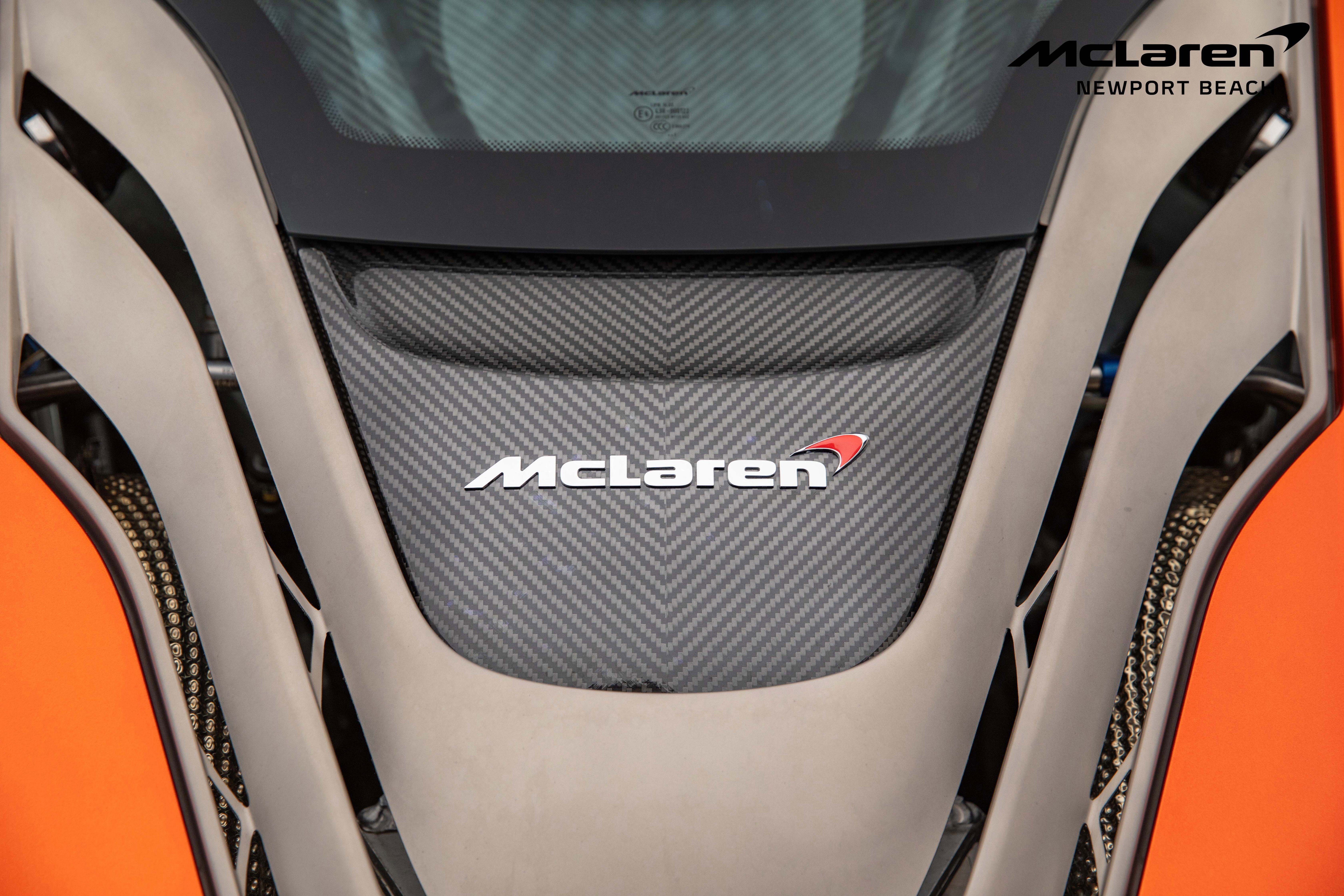 Used 2015 McLaren P1 RWD image 24