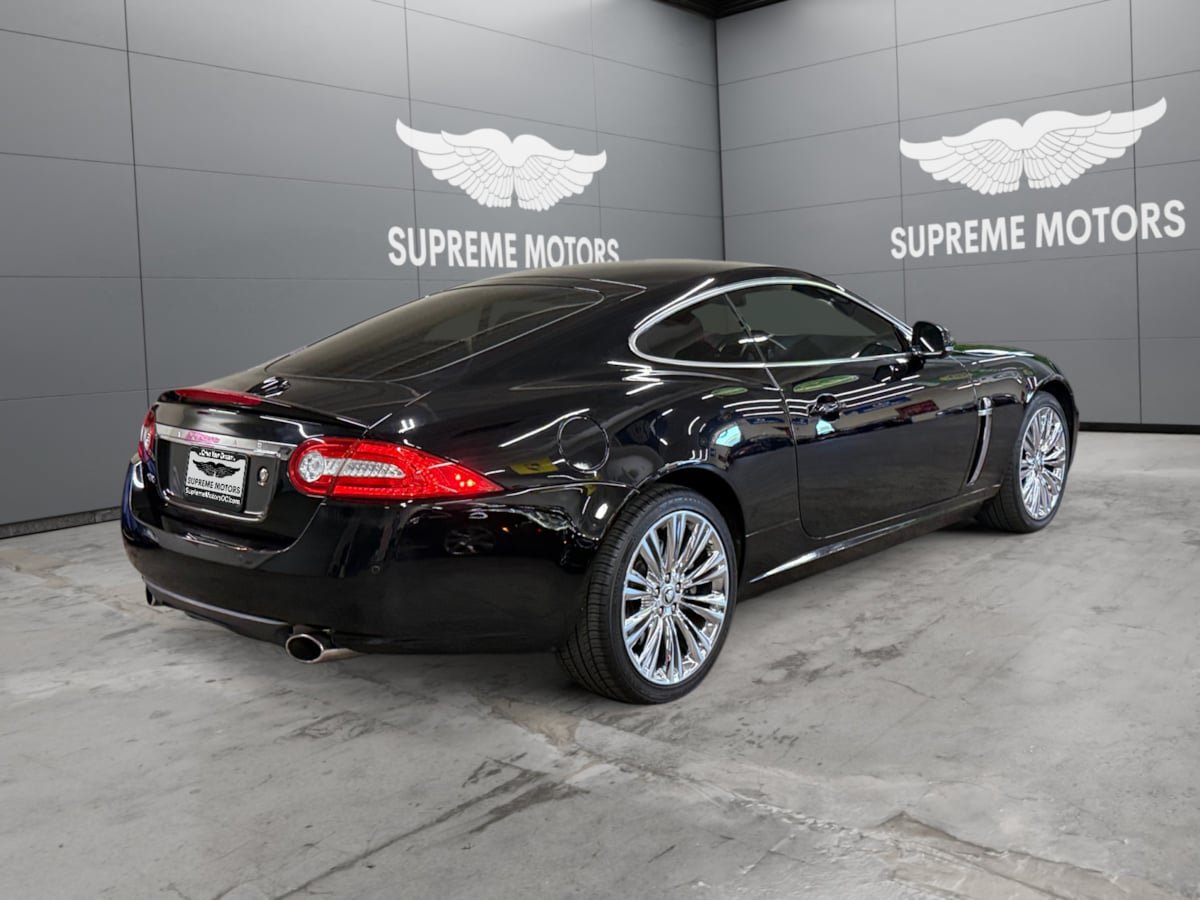 Used 2011 Jaguar XK Coupe RWD image 5