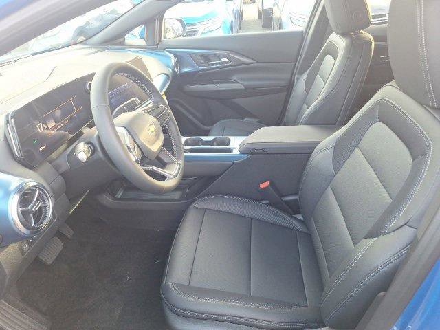 New 2026 Chevrolet Equinox EV LT image 8