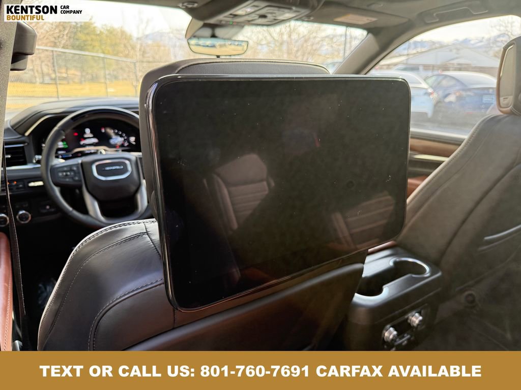Used 2024 GMC Yukon Denali Ultimate AWD/4WD image 38