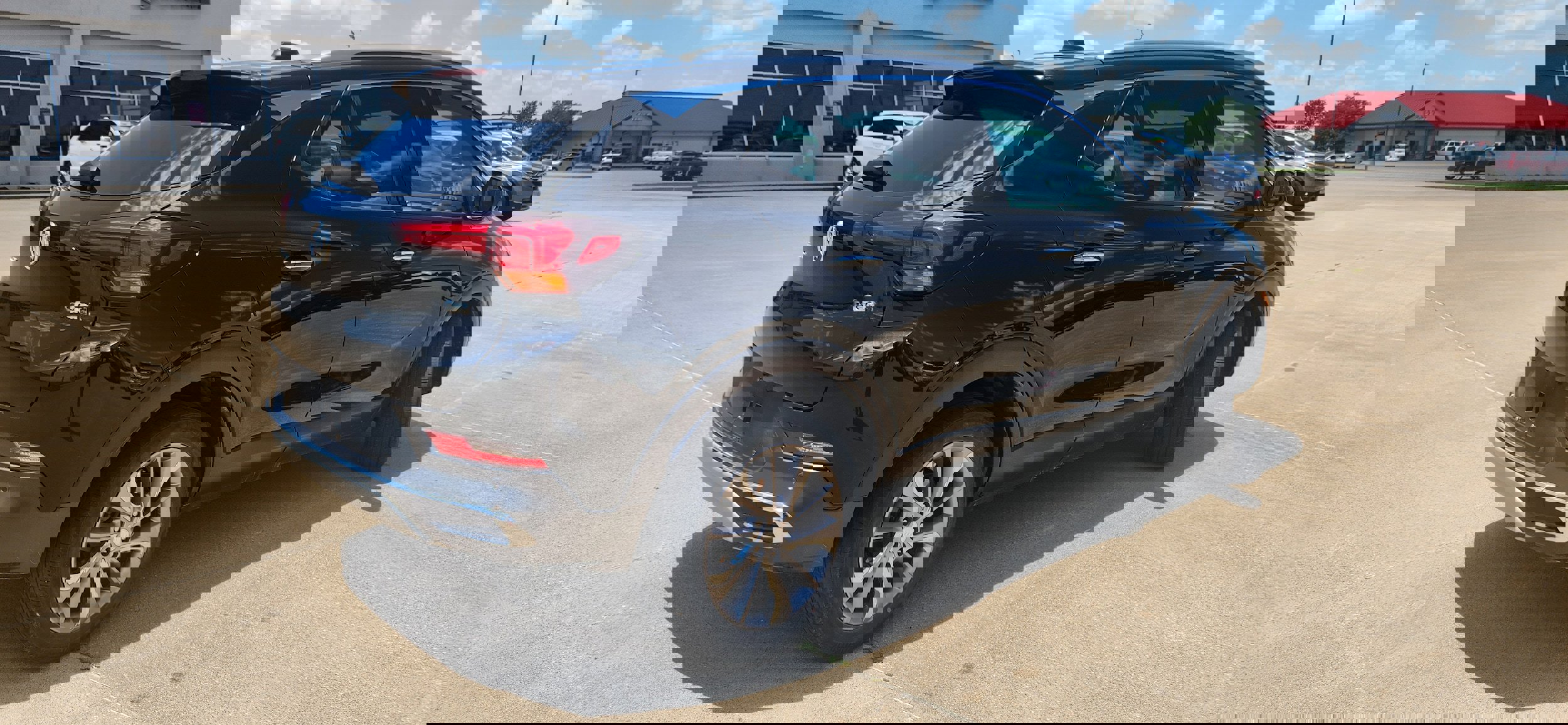 Used 2020 Buick Encore GX Essence w/ Experience Buick Package image 8