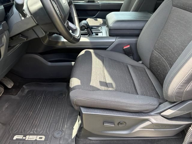 Used 2024 Ford F150 XLT w/ XLT Black Appearance Package AWD/4WD image 10