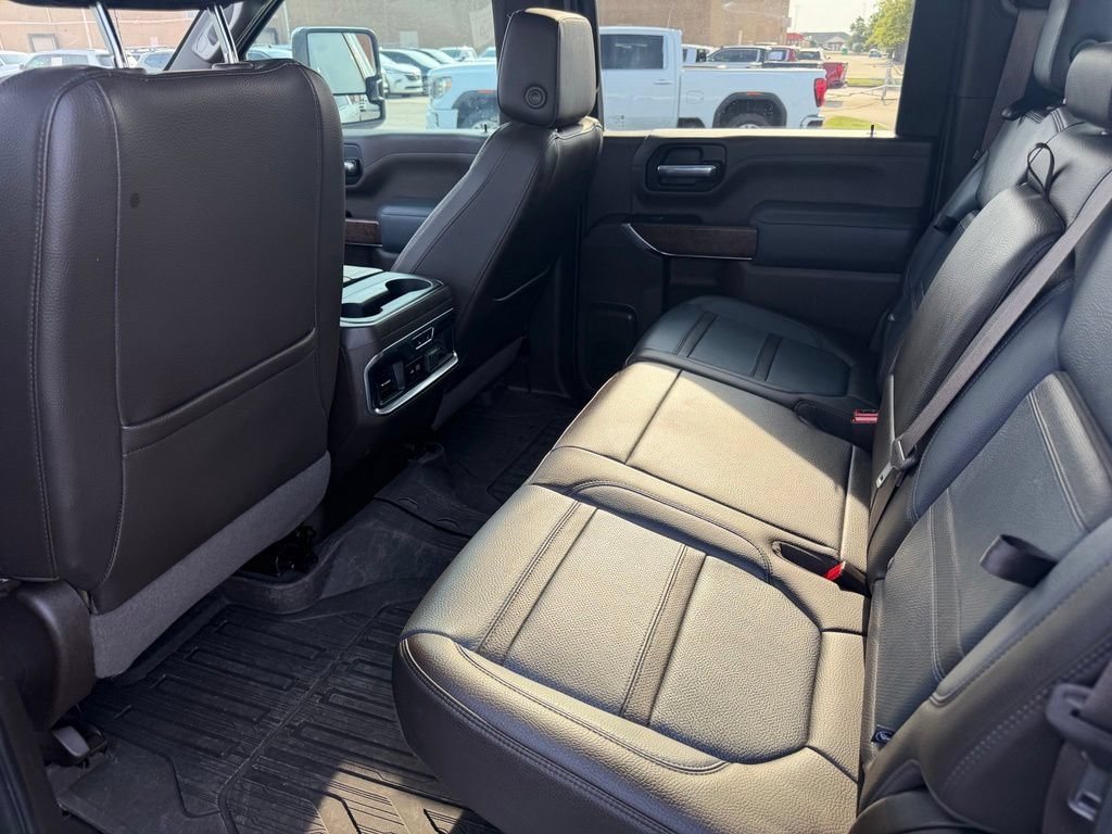 Used 2023 GMC Sierra 3500 Denali w/ Denali Ultimate Package AWD/4WD image 23