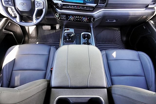 Used 2024 Chevrolet Silverado 1500 RST w/ Convenience Package II AWD/4WD image 24