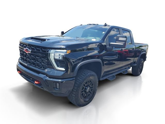 Used 2024 Chevrolet Silverado 2500 ZR2 w/ Technology Package AWD/4WD image 2