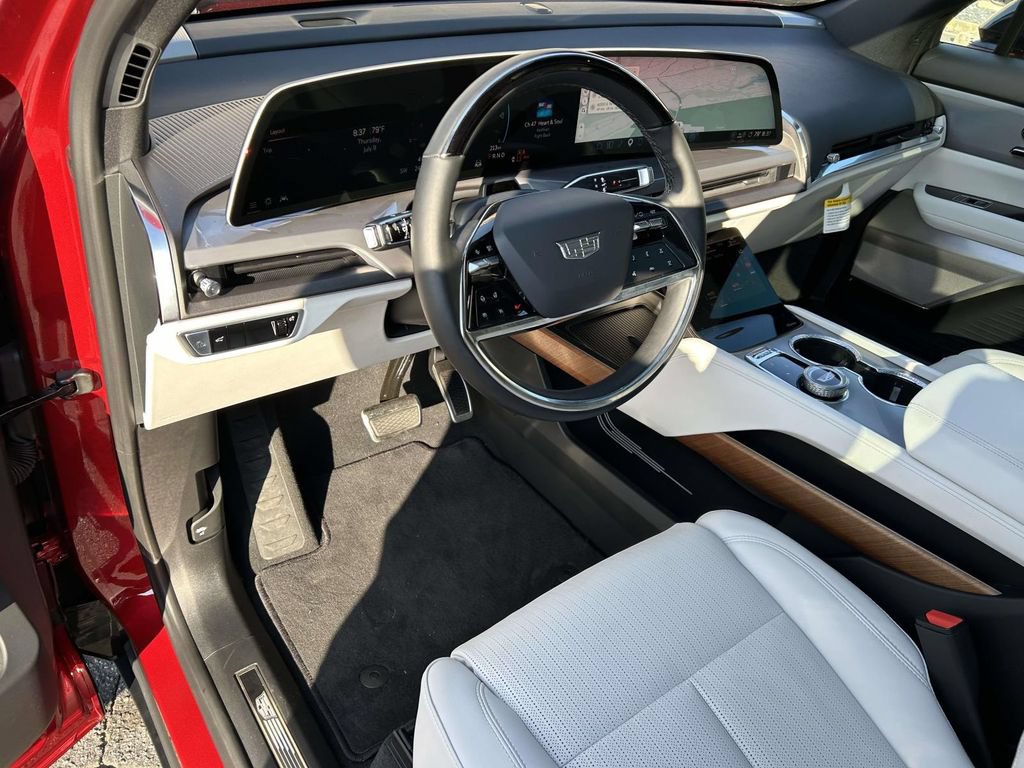 New 2026 Cadillac Vistiq Luxury AWD/4WD image 19