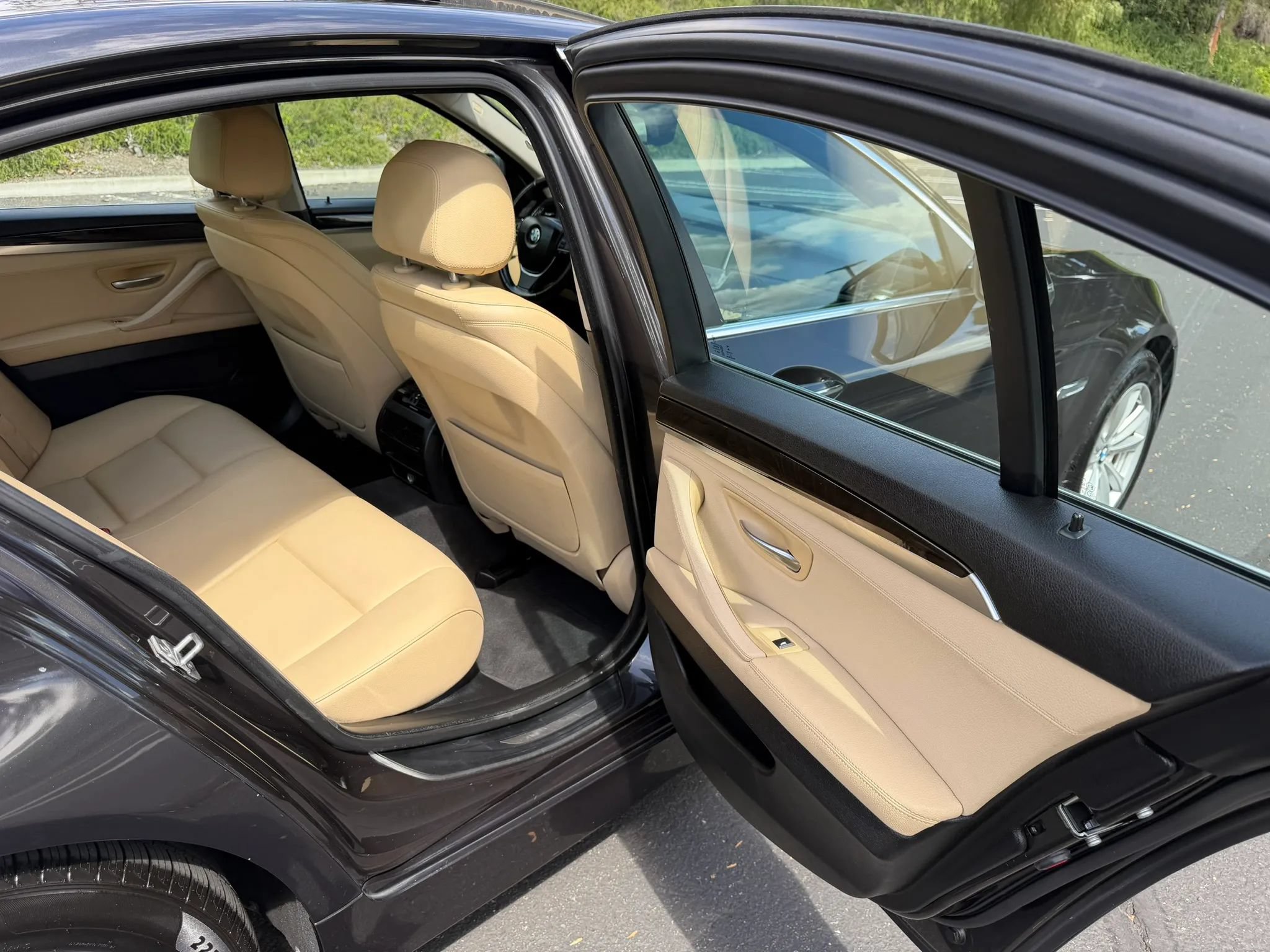 Used 2016 BMW 528i Sedan RWD image 23
