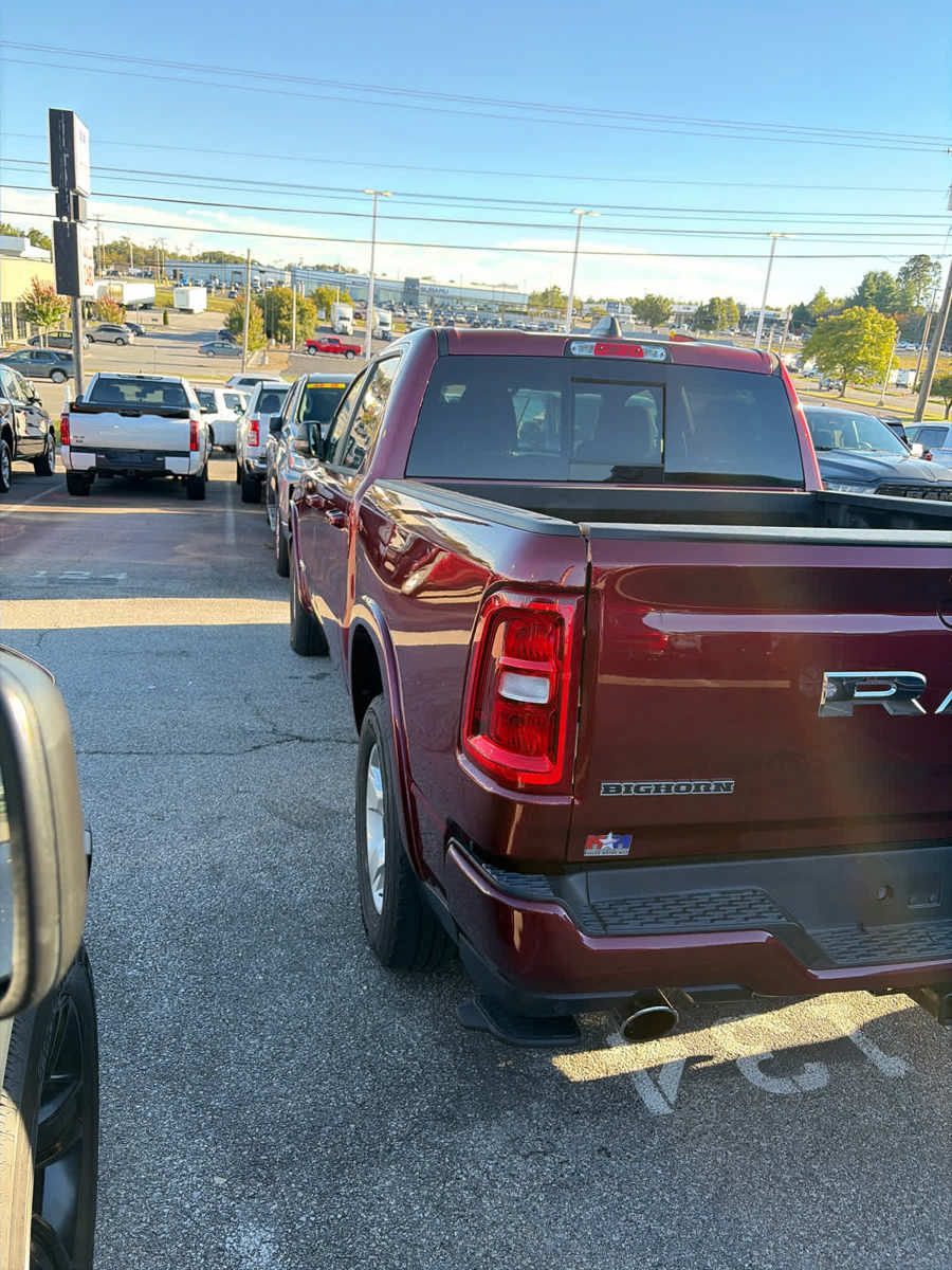 Used 2025 RAM 1500 Big Horn AWD/4WD image 14