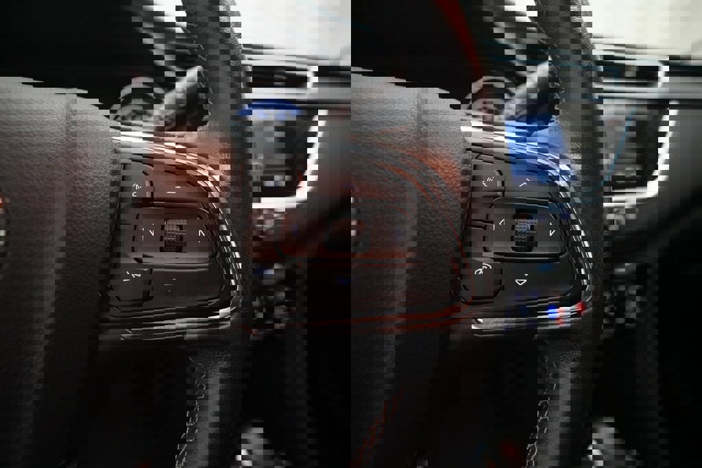 Used 2022 Buick Encore GX Essence image 22