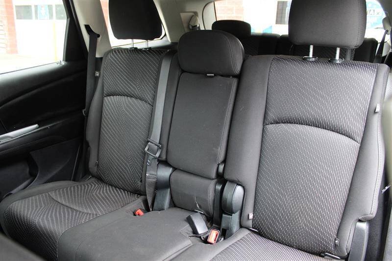 Used 2014 Dodge Journey SXT w/ Flexible Seating Group AWD/4WD image 22