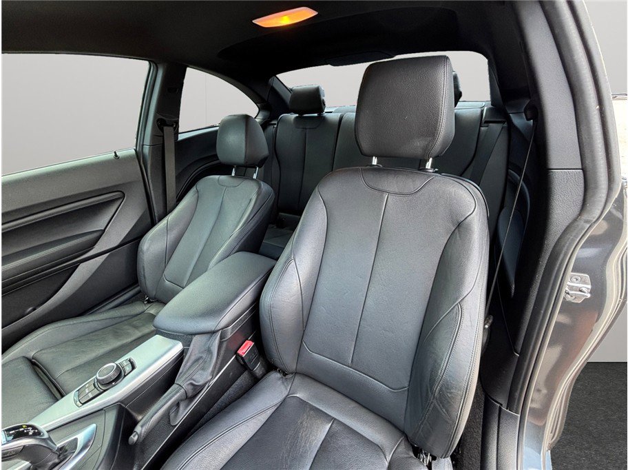 Used 2016 BMW 228i Coupe image 17
