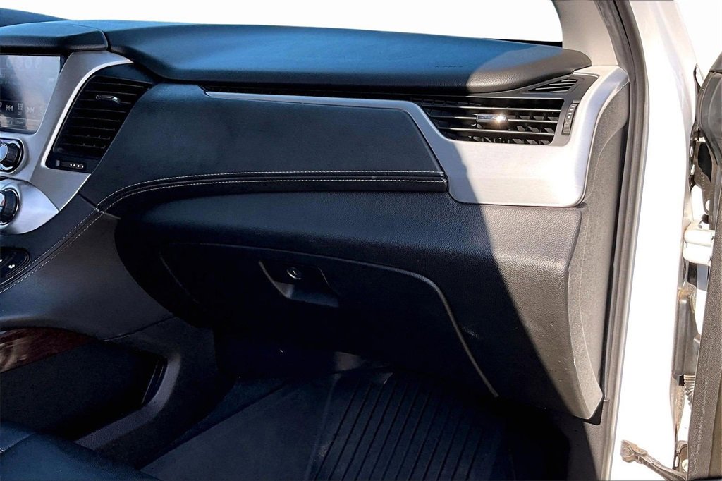 Used 2019 GMC Yukon SLT image 16