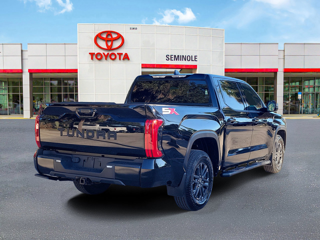 Used 2025 Toyota Tundra SR5 w/ SX Package RWD image 3
