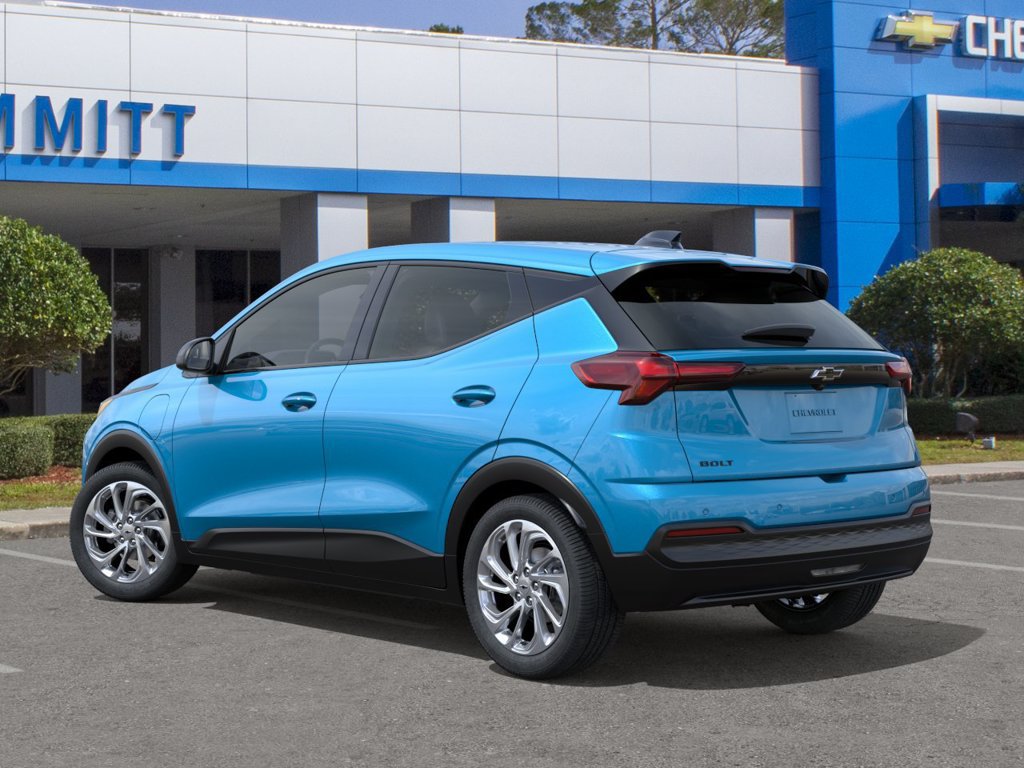 New 2027 Chevrolet Bolt LT FWD image 3