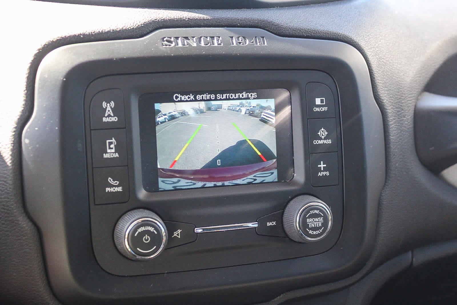 Used 2016 Jeep Renegade Sport w/ Power & Air Group FWD image 32
