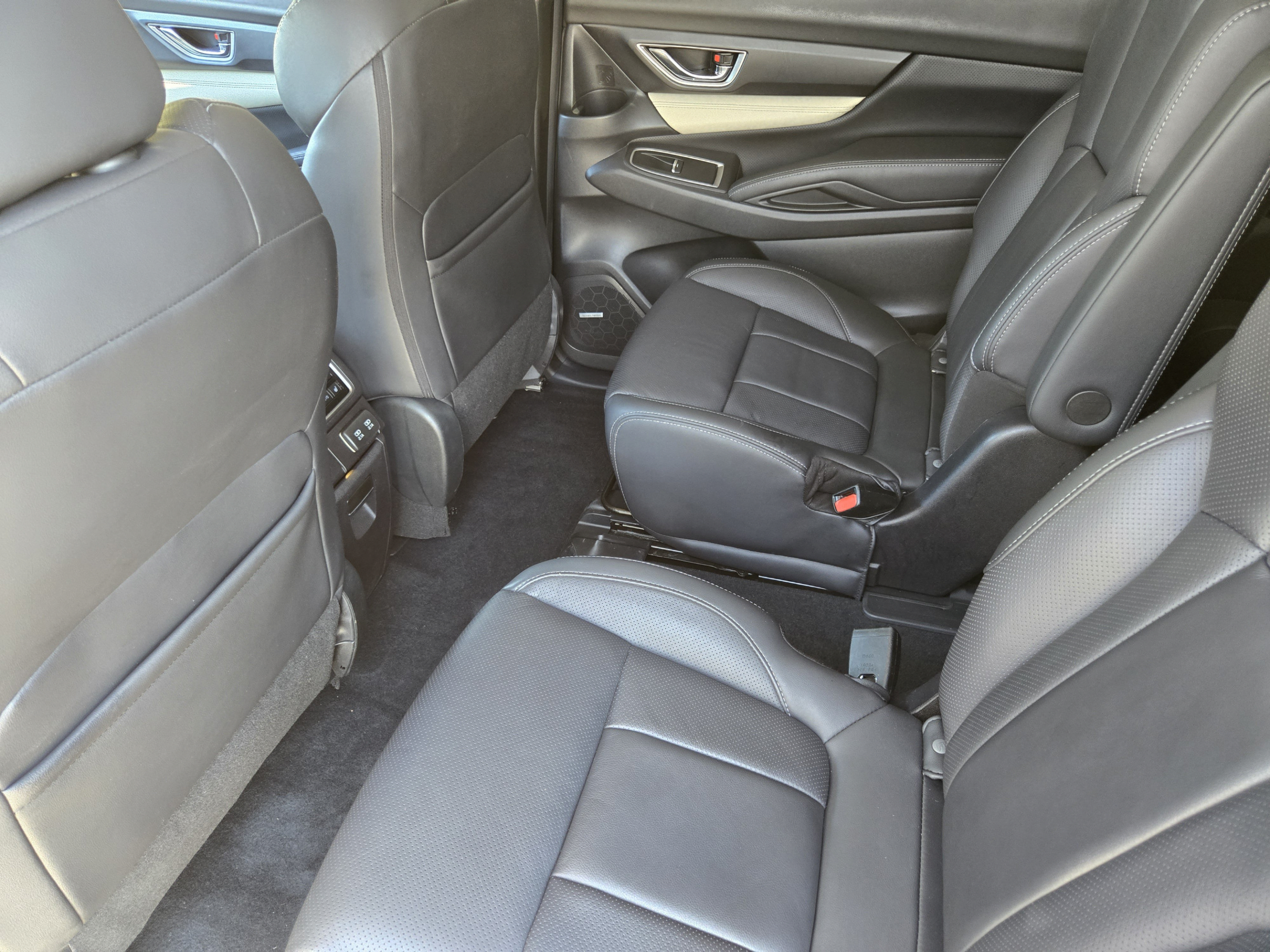 Used 2019 Subaru Ascent Limited w/ Popular Package #2 AWD/4WD image 27