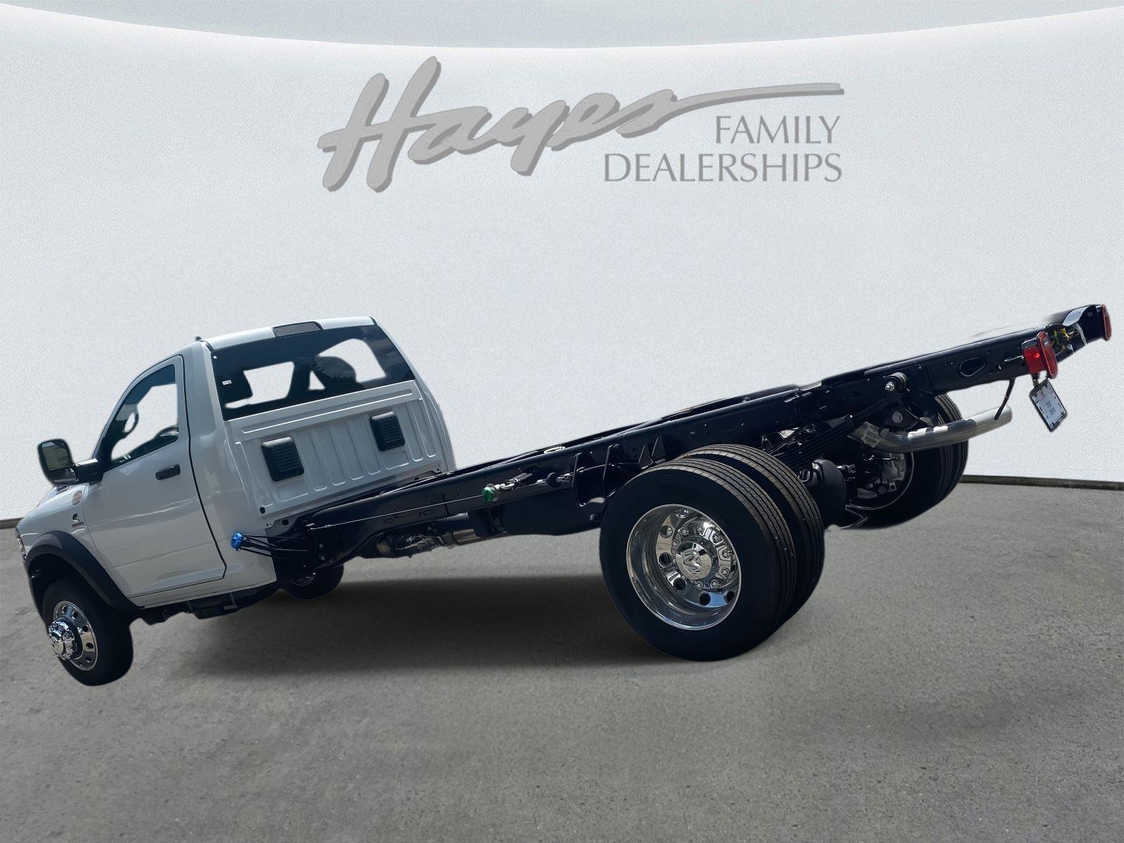 New 2024 RAM 5500 Tradesman image 4