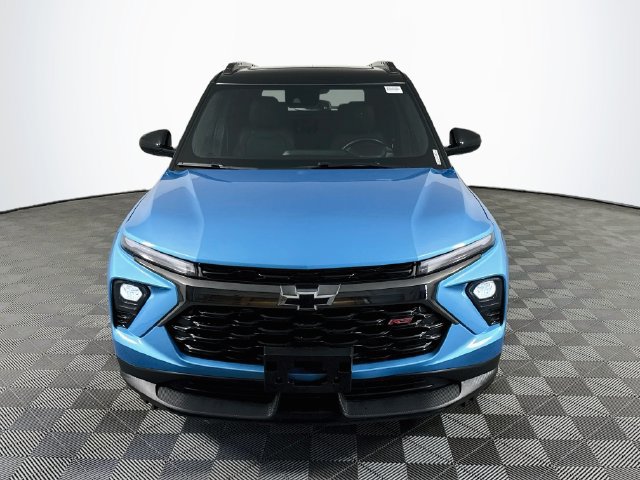 Used 2025 Chevrolet TrailBlazer RS w/ Convenience Package FWD image 2