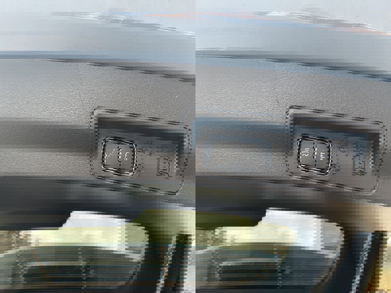 New 2026 Ford Explorer ST-Line w/ ST-Line Street Pack image 10