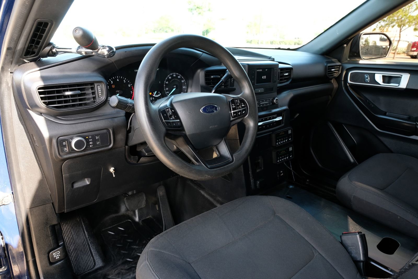 Used 2022 Ford Explorer 4WD Police Interceptor image 3