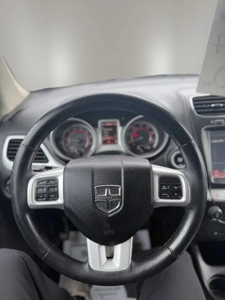 Used 2019 Dodge Journey GT AWD/4WD image 14