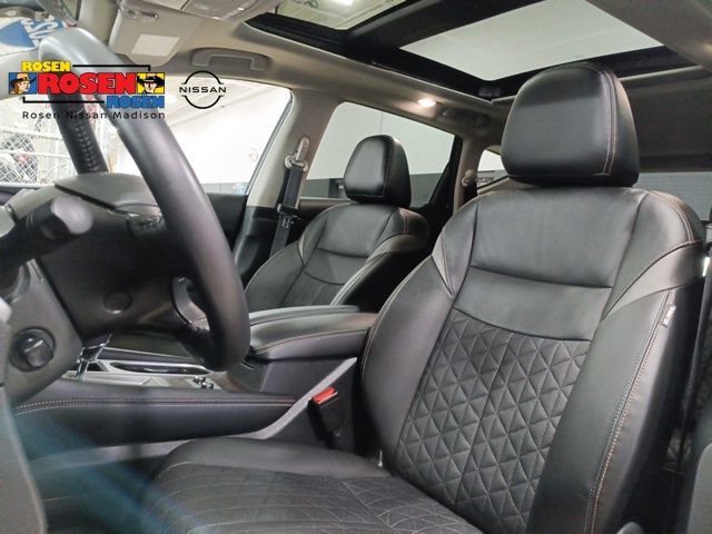 Certified 2023 Nissan Murano Platinum w/ Cargo Package AWD/4WD image 13