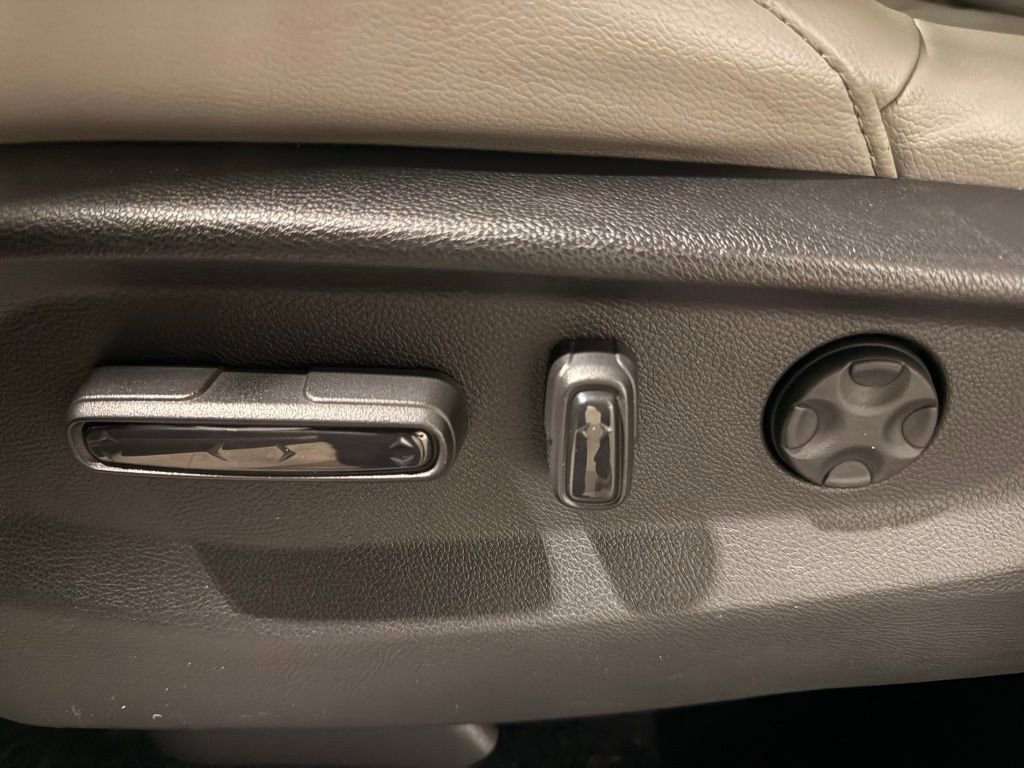 Used 2018 Honda CR-V EX-L image 14