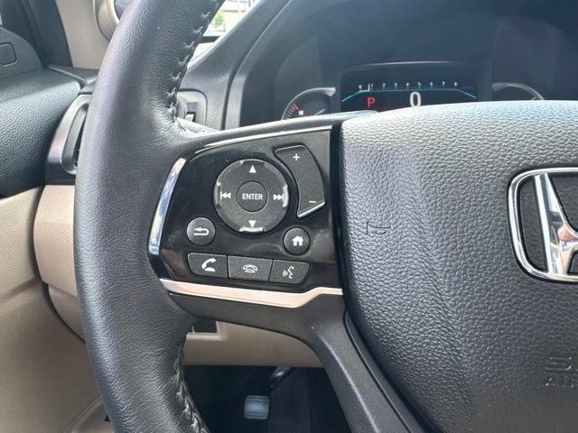 Used 2022 Honda Pilot Touring image 17