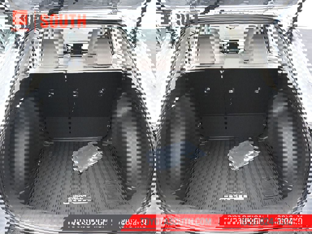 New 2026 Toyota Corolla Cross L image 27