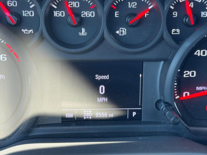 Used 2025 Chevrolet Silverado 1500 Custom AWD/4WD image 17