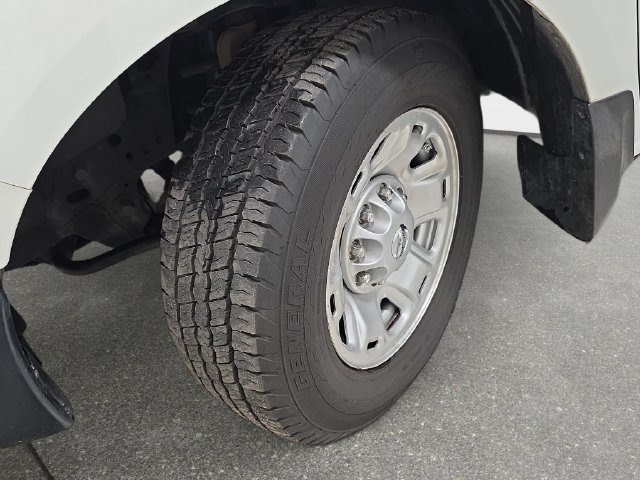 Used 2021 Nissan NV 1500 SV RWD image 27