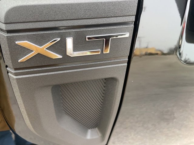 New 2025 Ford Maverick XLT w/ Equipment Group 301A image 5