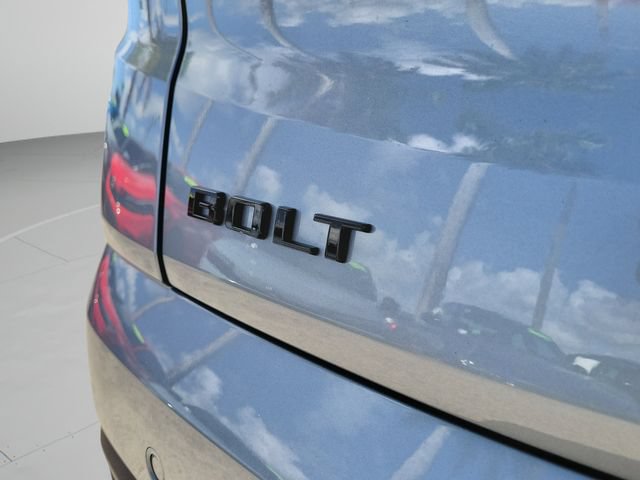 New 2027 Chevrolet Bolt RS w/ Technology Package FWD image 5