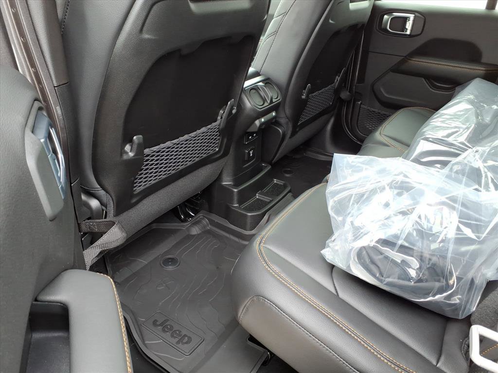 New 2026 Jeep Wrangler Sahara image 32