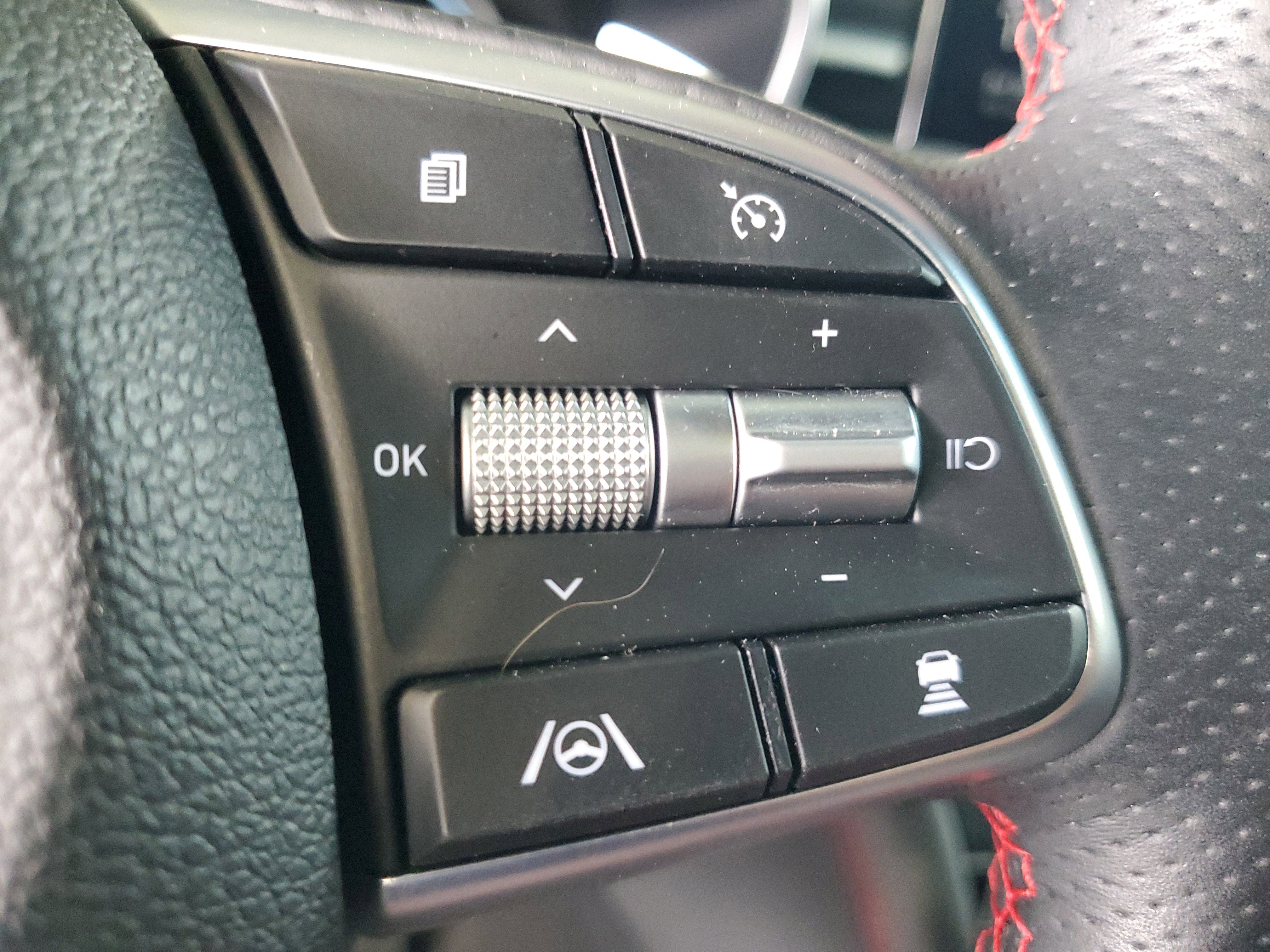 Used 2023 Genesis G70 3.3T w/ Sport Prestige Package AWD/4WD image 24