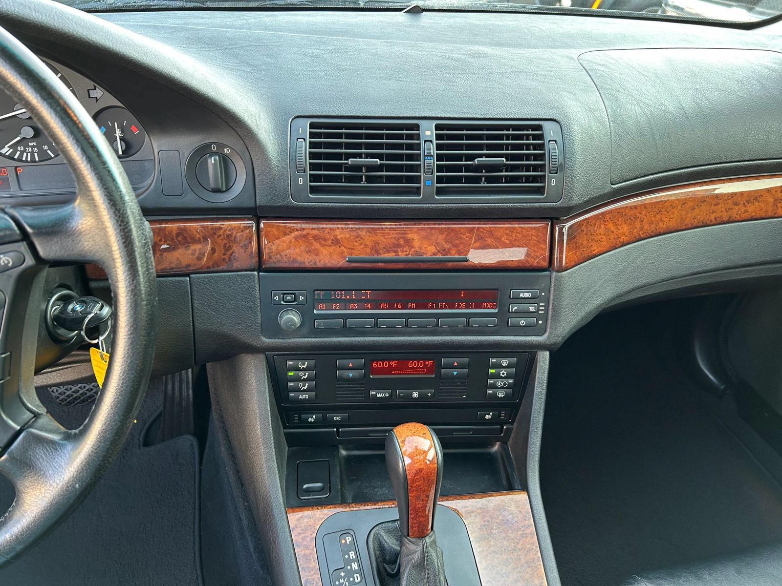 Used 2001 BMW 530i Sedan RWD image 18