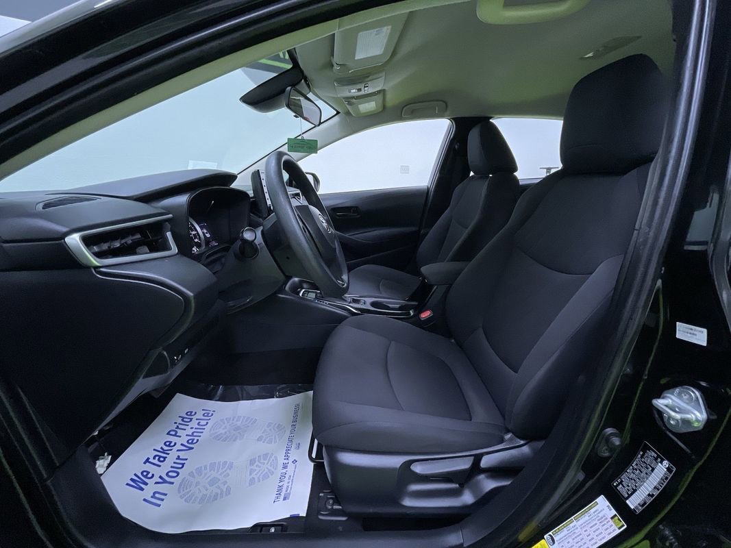 Used 2022 Toyota Corolla LE image 17