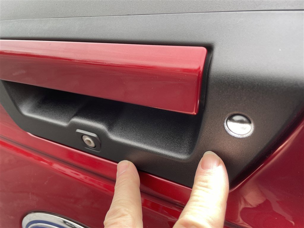 Used 2016 Ford F150 XLT w/ Equipment Group 302A Luxury AWD/4WD image 10