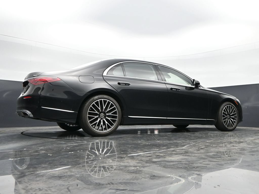 Used 2024 Mercedes-Benz S 580 4MATIC Sedan image 47