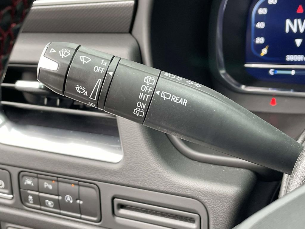 Used 2024 Chevrolet Tahoe RST w/ Luxury Package image 25