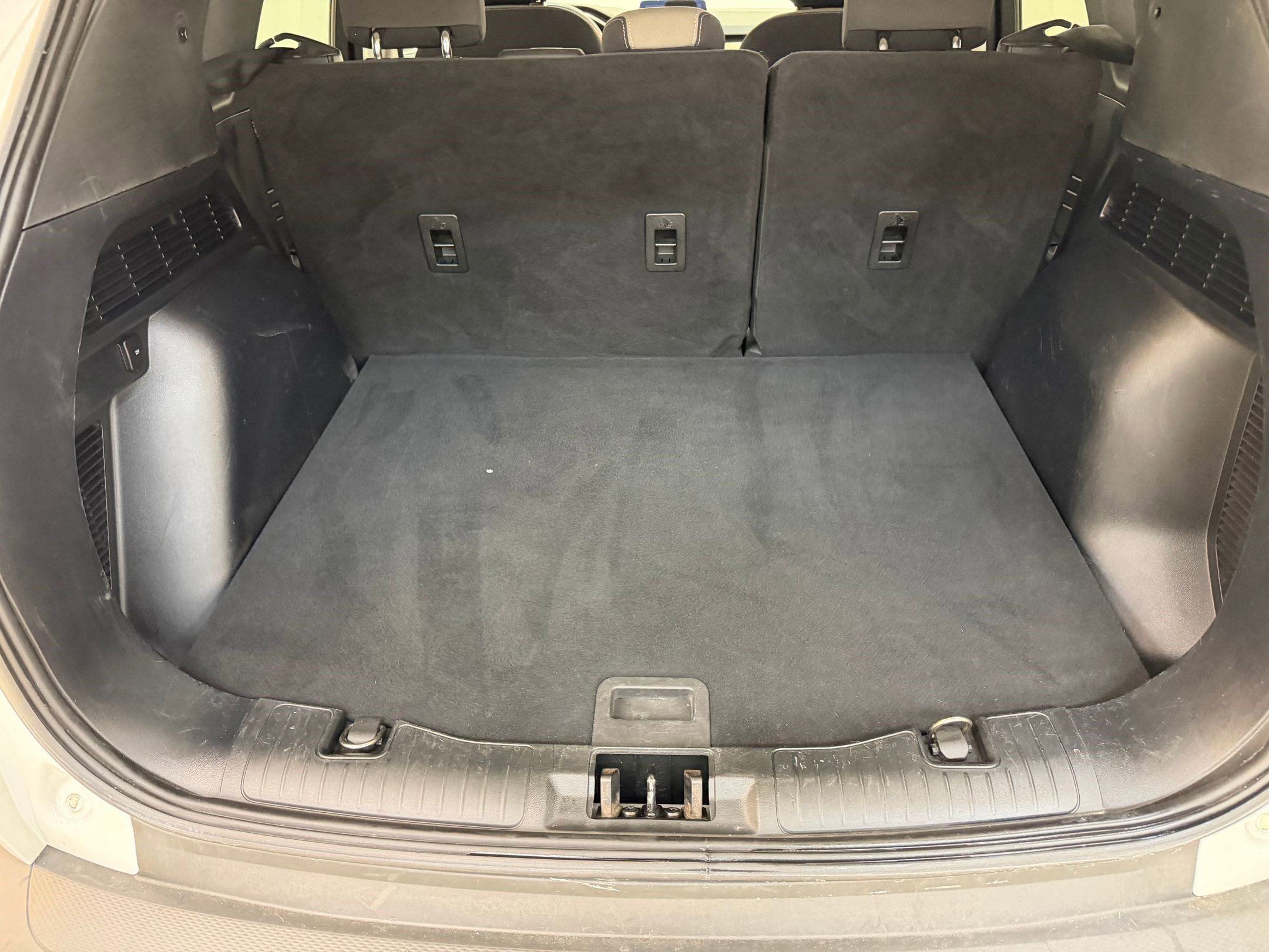 Used 2022 Ford Escape SE image 19